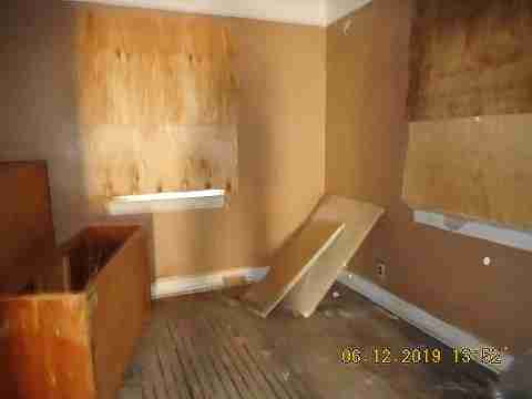 12839 Kilbourne (13)_m.jpg